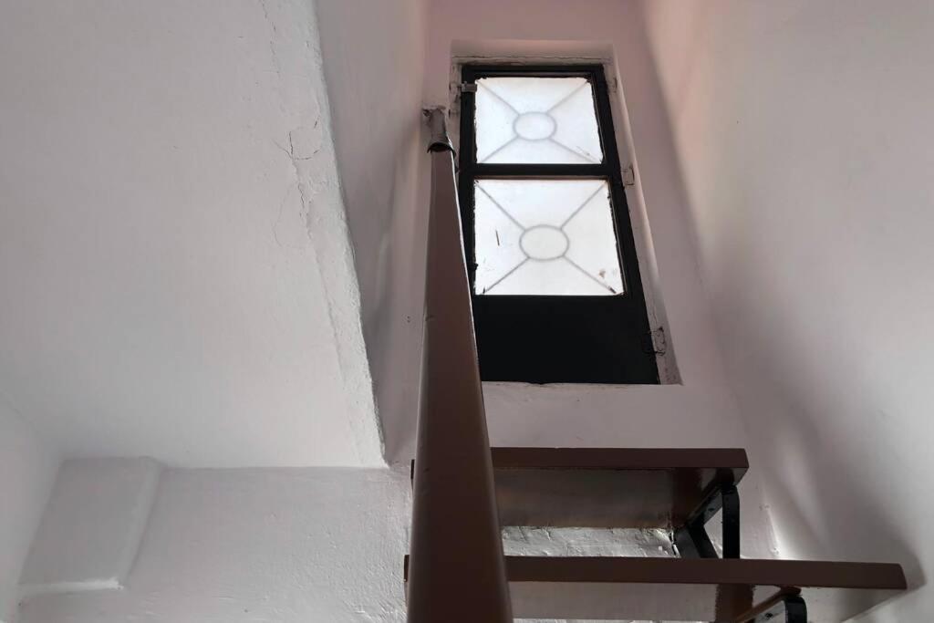 M3 Terrace. Cool Apartment 15 Min Center By Metro Esplugues de Llobregat Esterno foto
